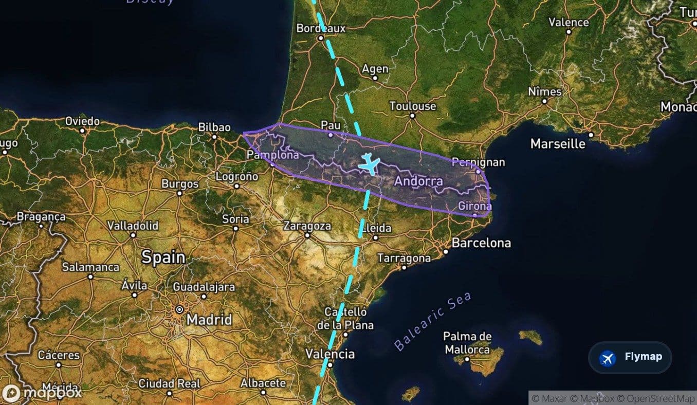 Map of the Pyrenees mountain range crossed before the route enters Spain