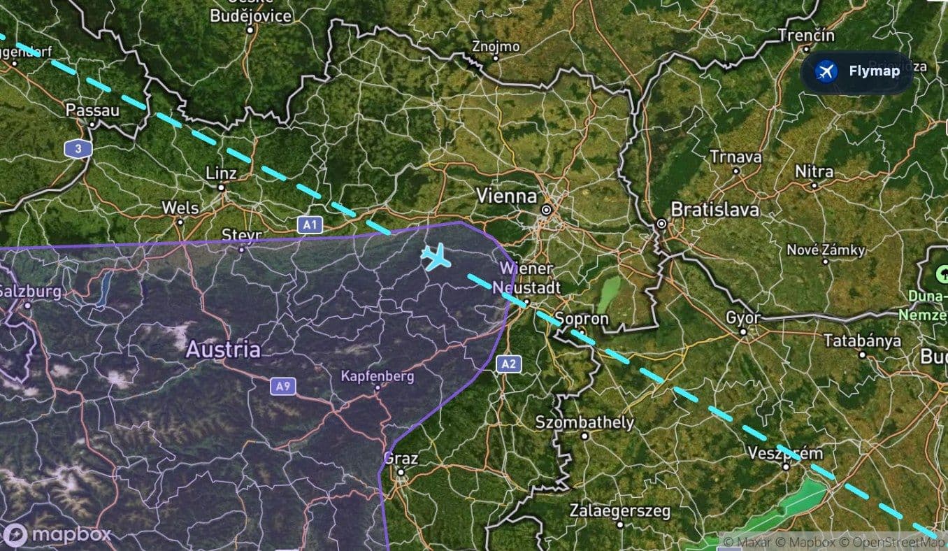 Map showing the Alps along the London to Dubai flight route